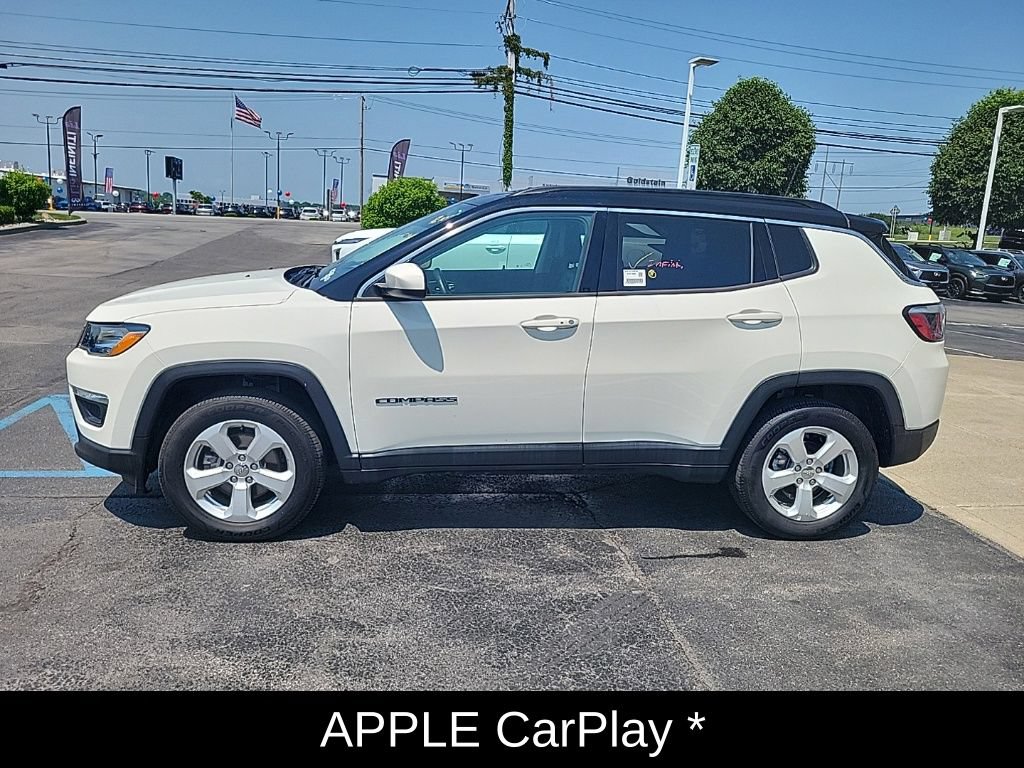Used 2019 Jeep Compass Latitude w/ Popular Equipment Group AWD/4WD image 9