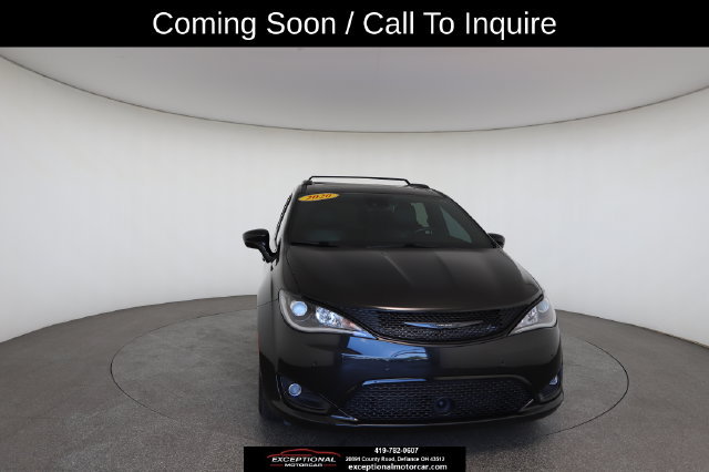 Used 2020 Chrysler Pacifica Touring-L Plus FWD image 30