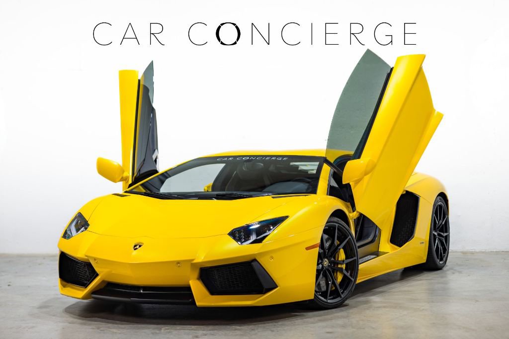 Used 2013 Lamborghini Aventador LP 700-4 image 1
