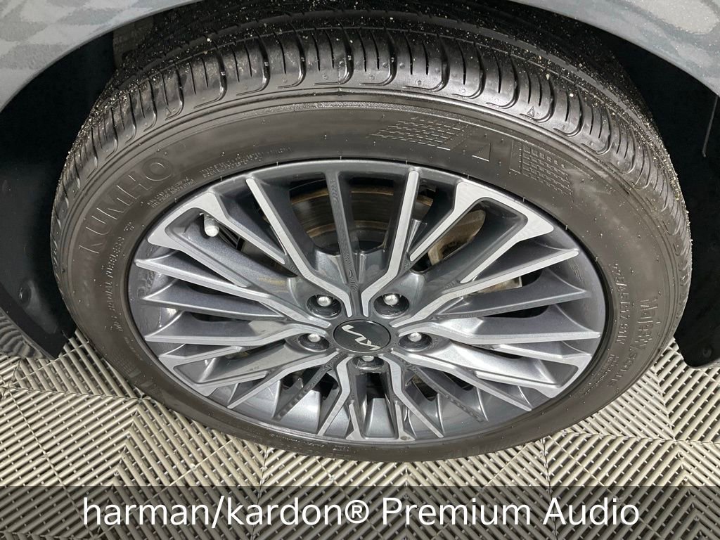 Certified 2024 Kia Forte GT-Line w/ GT-Line Premium Package image 10