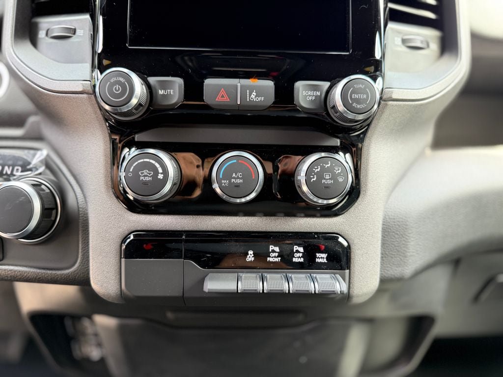 New 2026 RAM 1500 Tradesman AWD/4WD image 26