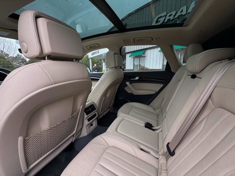 Used 2018 Audi Q5 2.0T Premium image 40