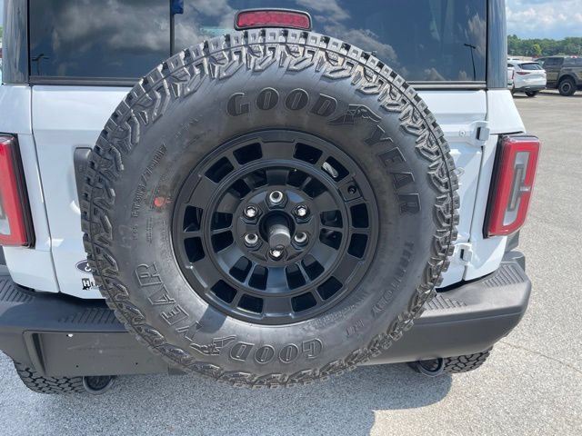 New 2026 Ford Bronco Badlands w/ Sasquatch Package AWD/4WD image 17