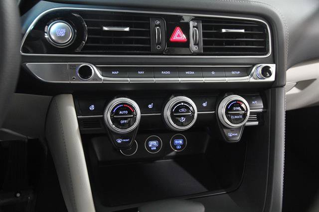 Certified 2023 Genesis G70 2.0T image 14