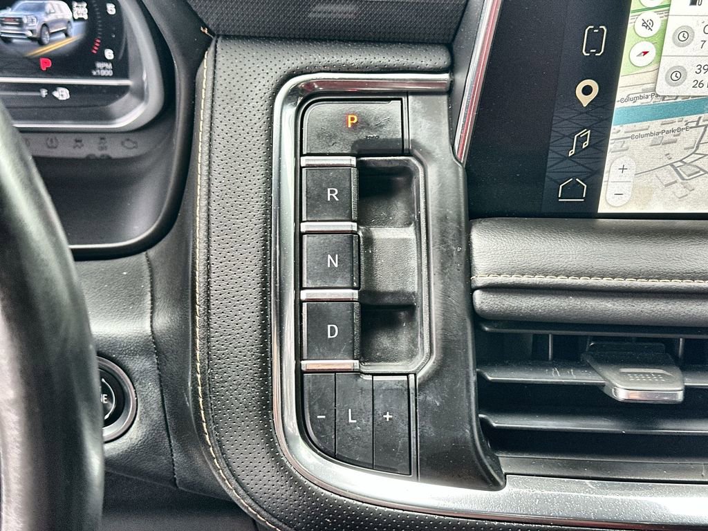 Certified 2023 GMC Yukon AT4 w/ AT4 Premium Package AWD/4WD image 16