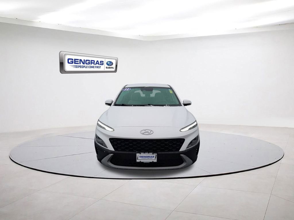 Used 2022 Hyundai Kona SE image 2