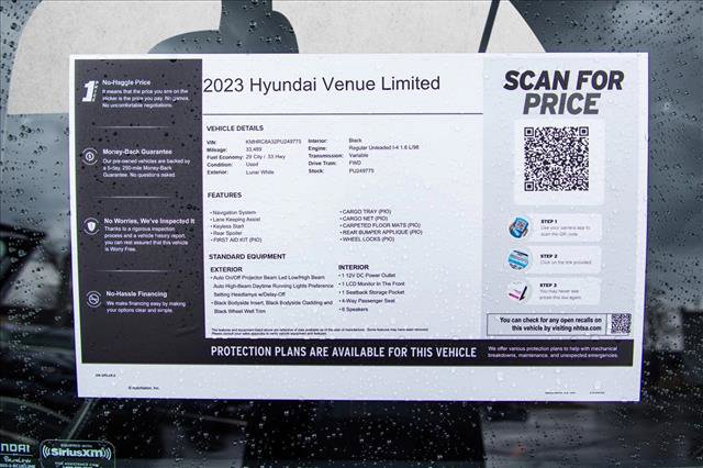 Used 2023 Hyundai Venue Limited image 28