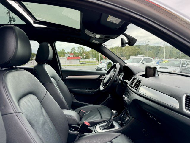 Used 2018 Audi Q3 2.0T Premium Plus AWD/4WD image 23