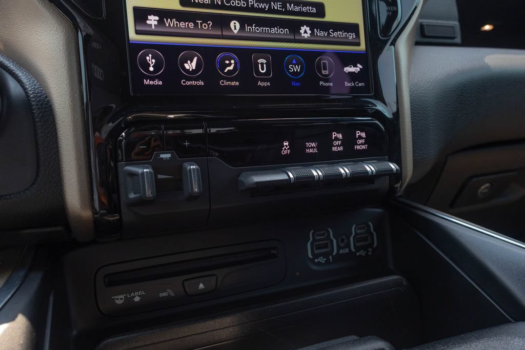 Used 2019 RAM 1500 Laramie AWD/4WD image 37