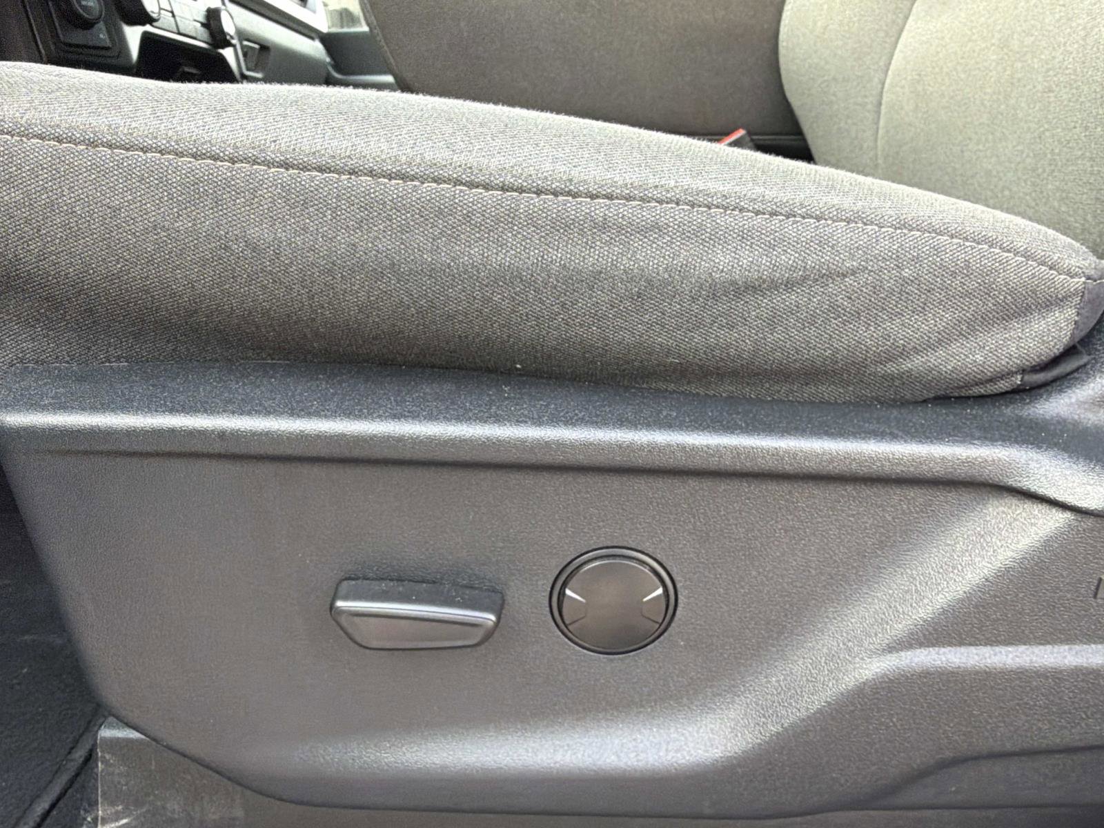 Used 2025 Ford F250 XLT AWD/4WD image 13
