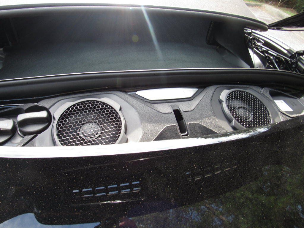 Certified 2022 Porsche 911 Cabriolet image 21