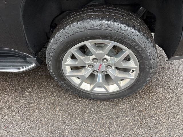 Used 2019 GMC Yukon SLE w/ SLE Value Package image 46