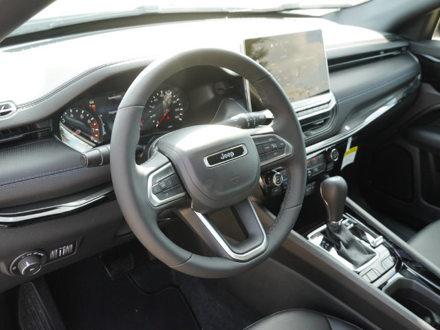 New 2026 Jeep Compass Latitude AWD/4WD image 17
