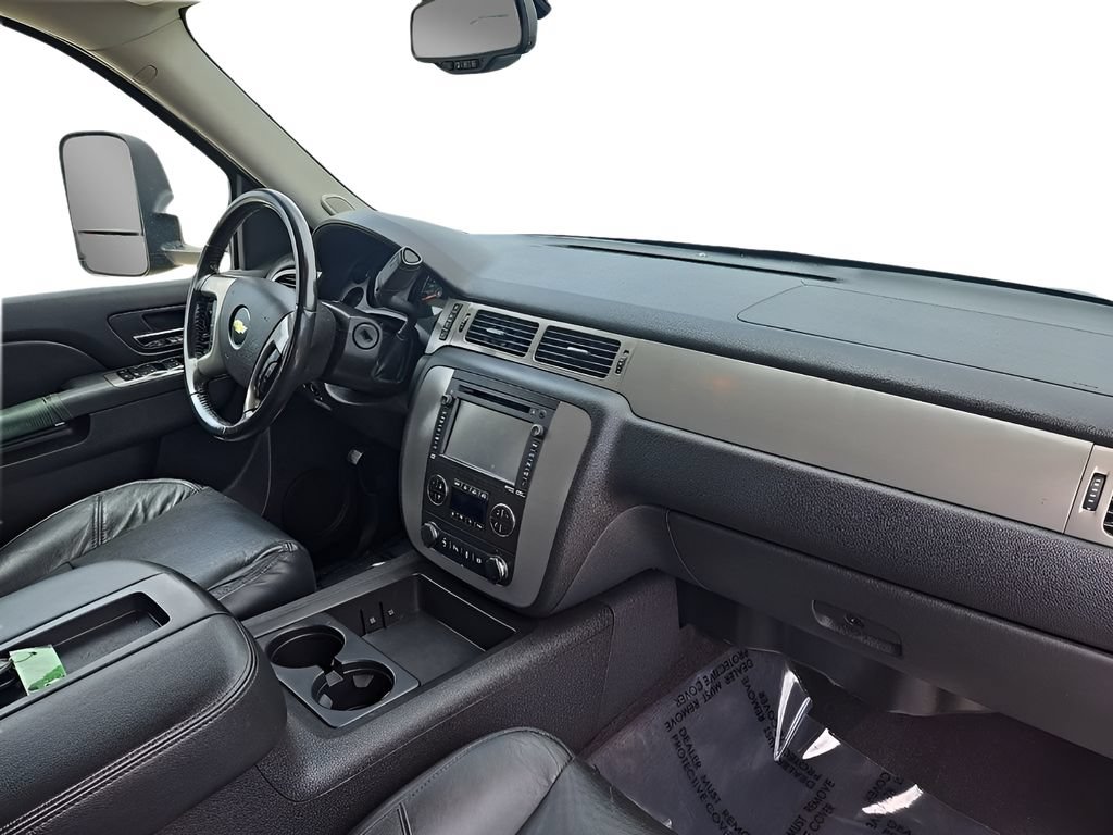 Used 2013 Chevrolet Silverado 2500 LTZ w/ LTZ Plus Package AWD/4WD image 22