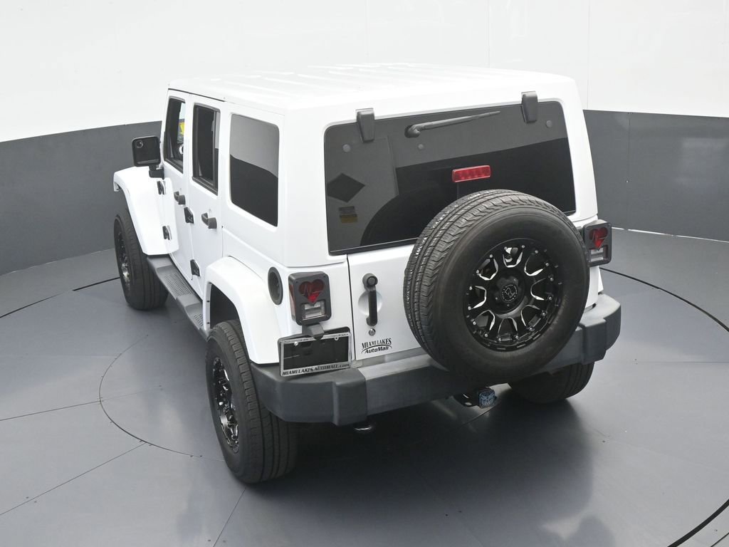 Used 2018 Jeep Wrangler Unlimited Sahara w/ Connectivity Group image 47