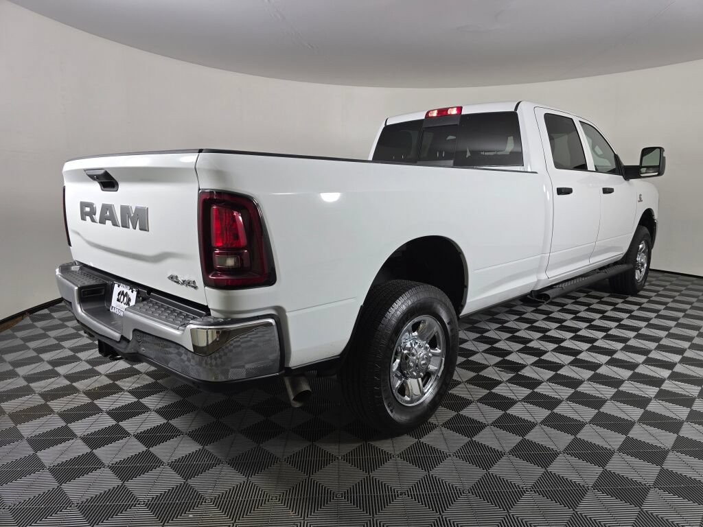 Used 2025 RAM 3500 Tradesman AWD/4WD image 3