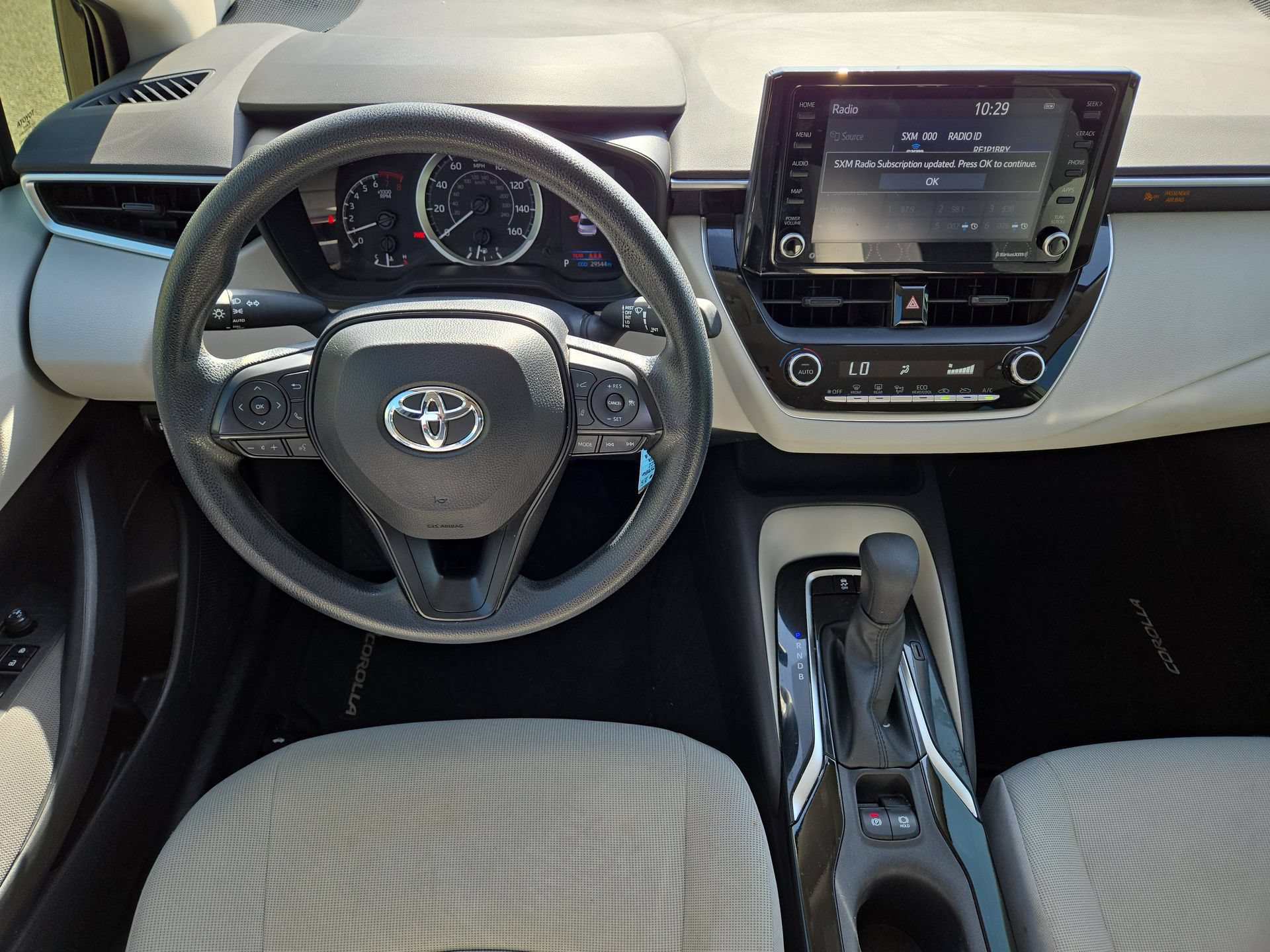 Used 2022 Toyota Corolla LE FWD image 14