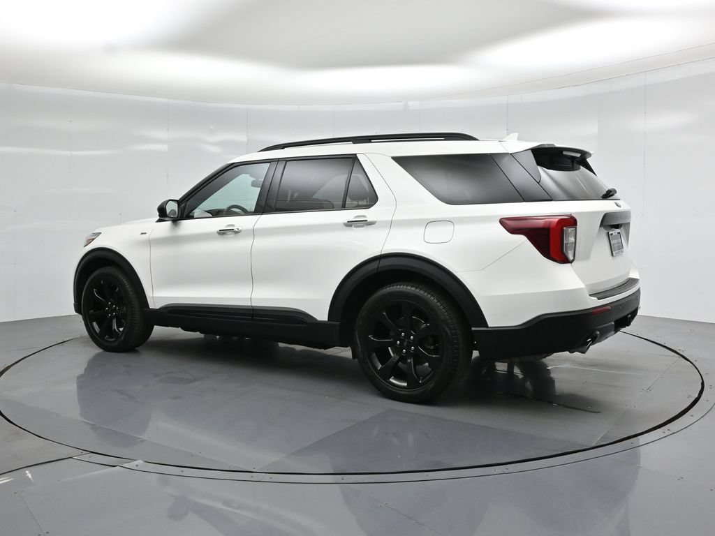 Certified 2023 Ford Explorer ST-Line w/ Class IV Trailer Tow Package RWD image 6