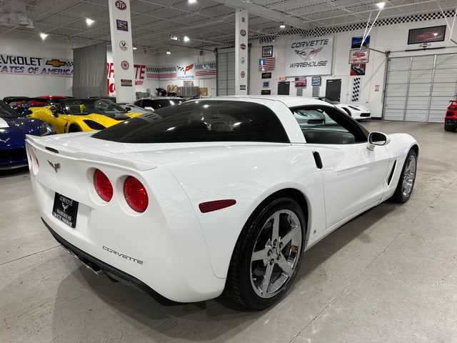 Used 2007 Chevrolet Corvette Coupe w/ Preferred Equipment Group RWD image 16