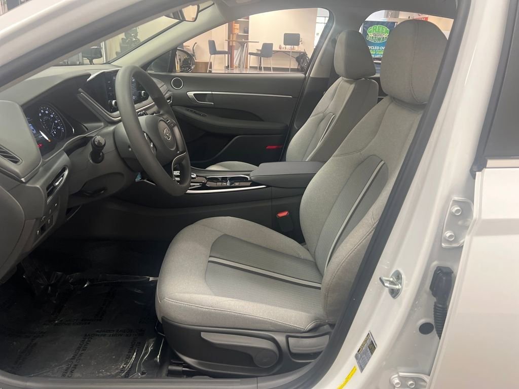 Used 2021 Hyundai Sonata SE image 13