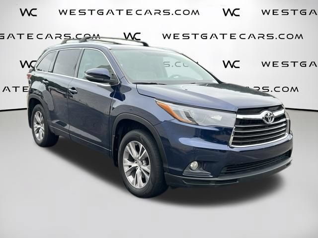 Used 2015 Toyota Highlander XLE AWD/4WD image 37