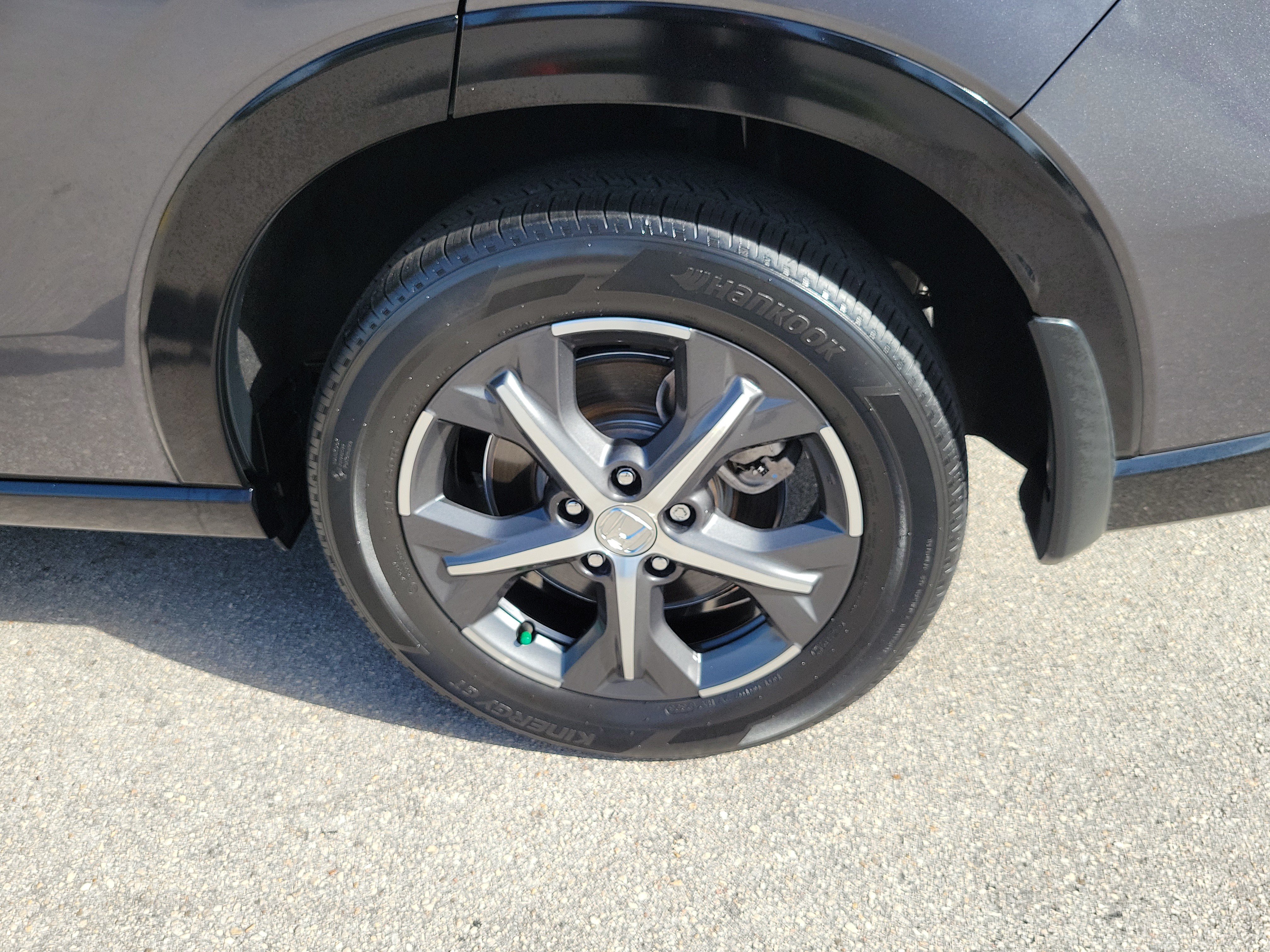 Used 2024 Honda HR-V EX-L image 28