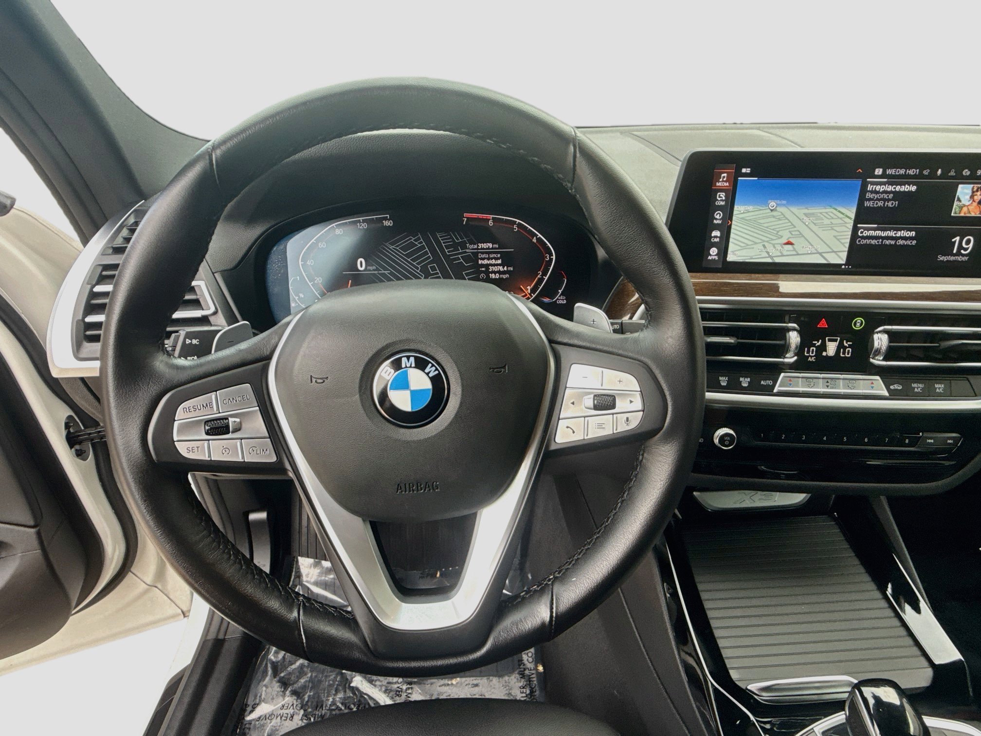 Used 2024 BMW X3 sDrive30i w/ Convenience Package RWD image 10