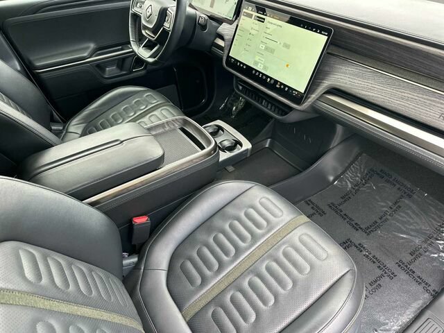 Used 2022 Rivian R1T Adventure AWD/4WD image 18