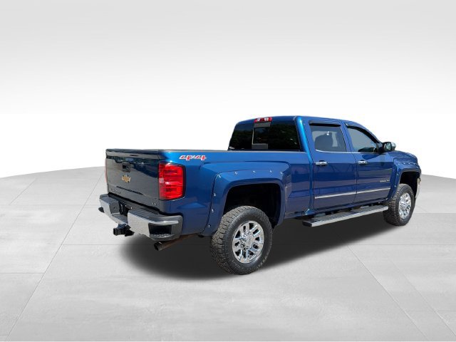 Used 2017 Chevrolet Silverado 2500 LTZ AWD/4WD image 3