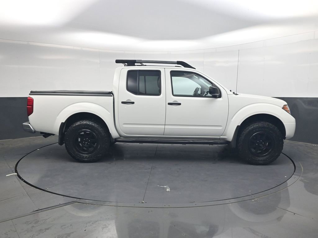 Used 2019 Nissan Frontier SV AWD/4WD image 3