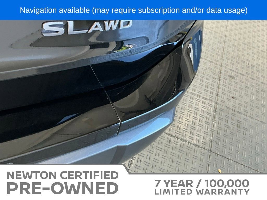 Used 2025 Nissan Rogue SL w/ SL Premium Package AWD/4WD image 5