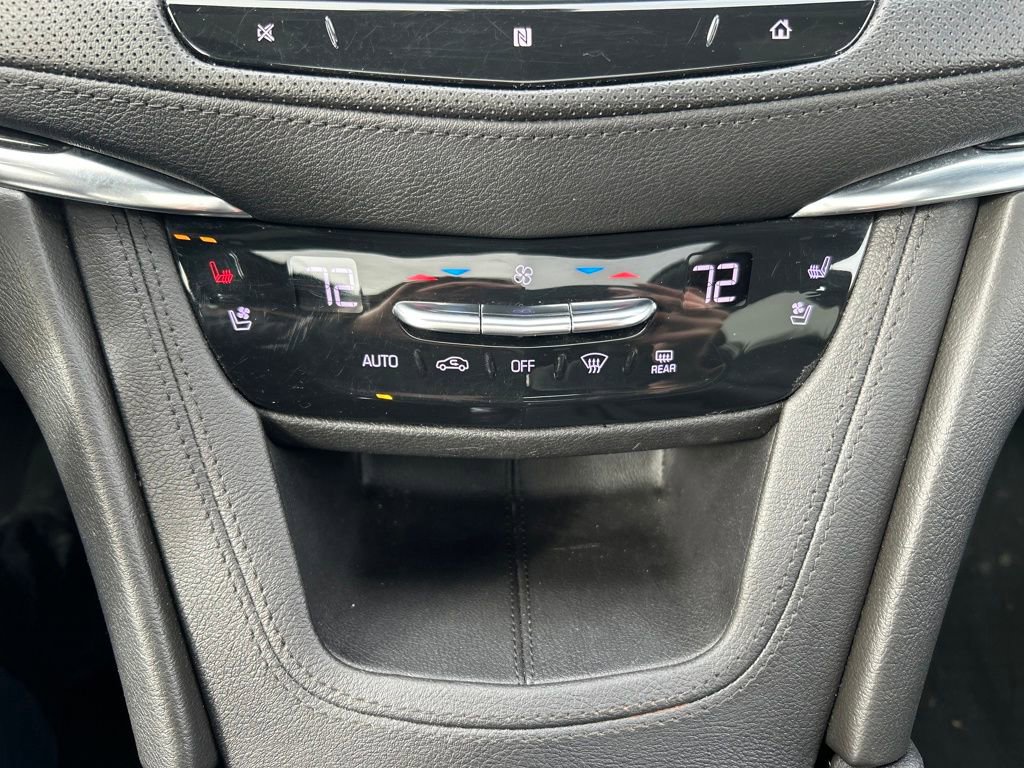 Used 2020 Cadillac XT5 Premium Luxury image 29