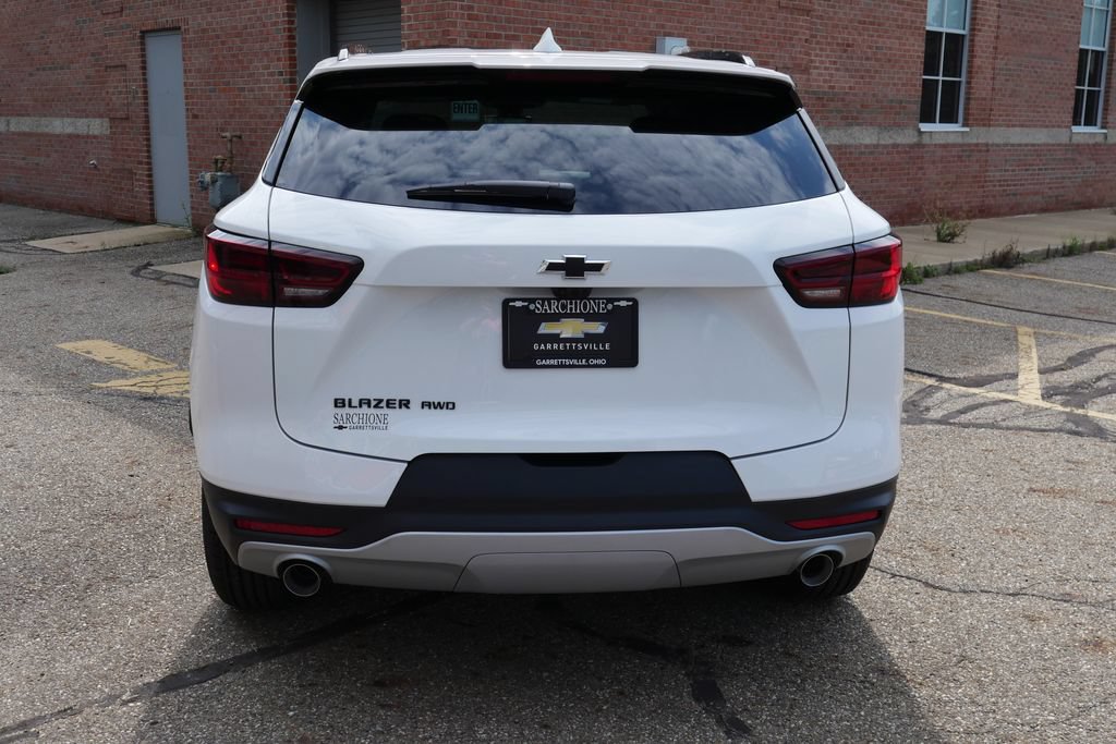 New 2026 Chevrolet Blazer LT w/ Sound & Technology Package AWD/4WD image 6