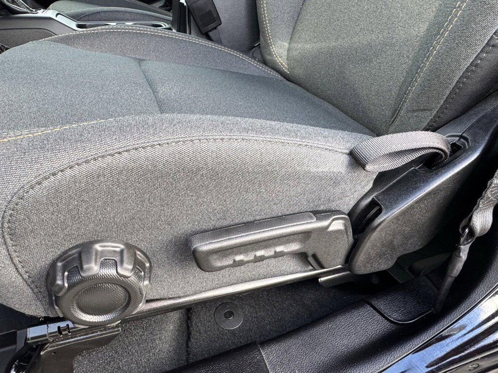 Used 2024 Jeep Wrangler Willys image 18