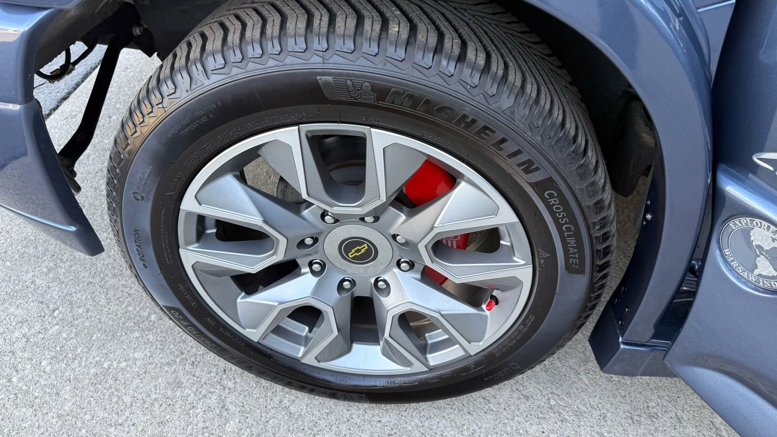 Used 2023 Chevrolet Express 2500 image 53