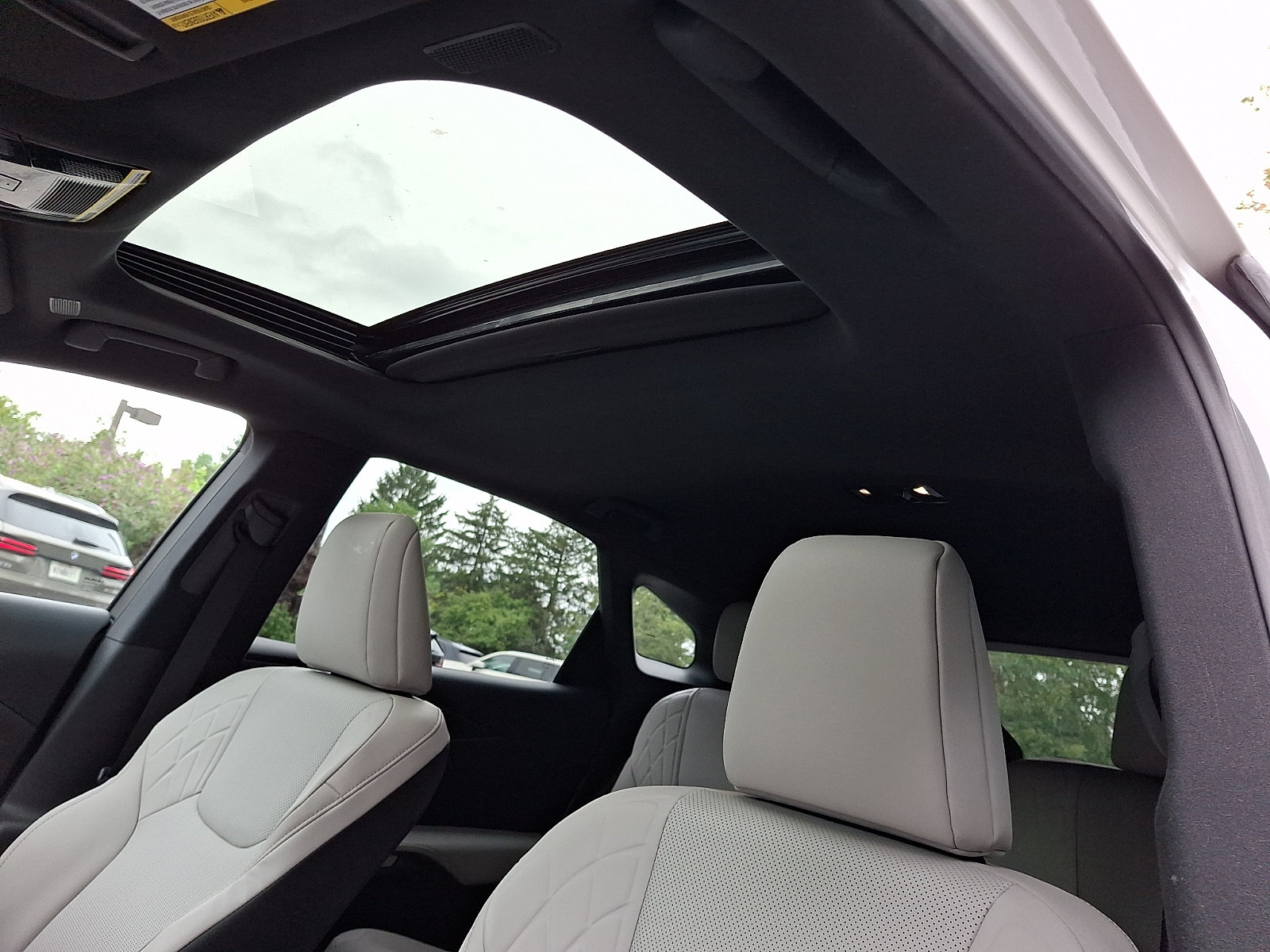 Certified 2023 Lexus RX 350 Premium w/ Accessory Package AWD/4WD image 15