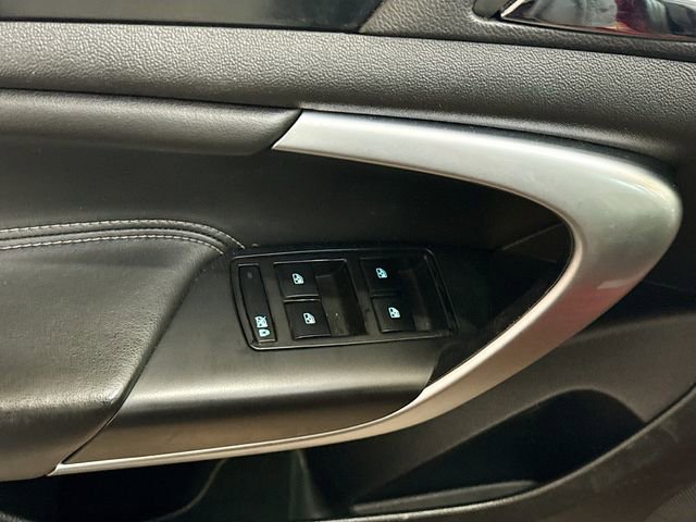 Used 2012 Buick Regal Premium image 17
