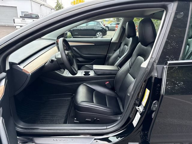 Used 2023 Tesla Model 3 Standard Range RWD image 16