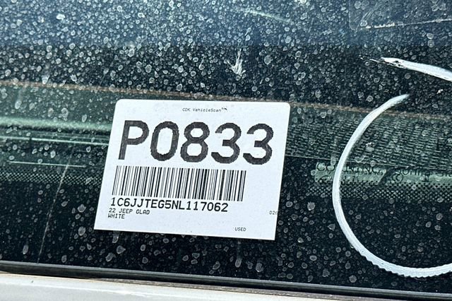 Used 2022 Jeep Gladiator Mojave image 16