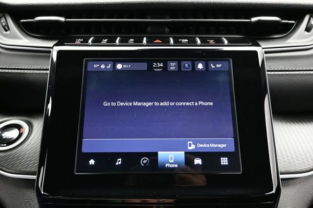 Used 2025 Jeep Grand Cherokee Altitude AWD/4WD image 33