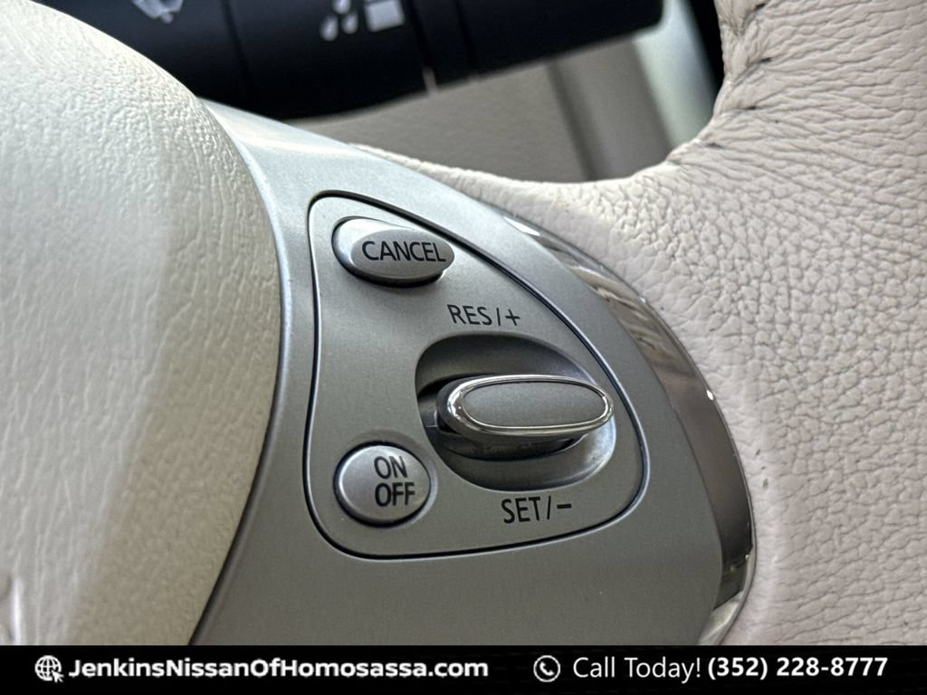 Used 2016 Nissan Murano SV FWD image 39