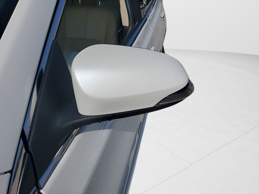 Used 2018 Toyota Avalon Limited w/ Protection Package image 21