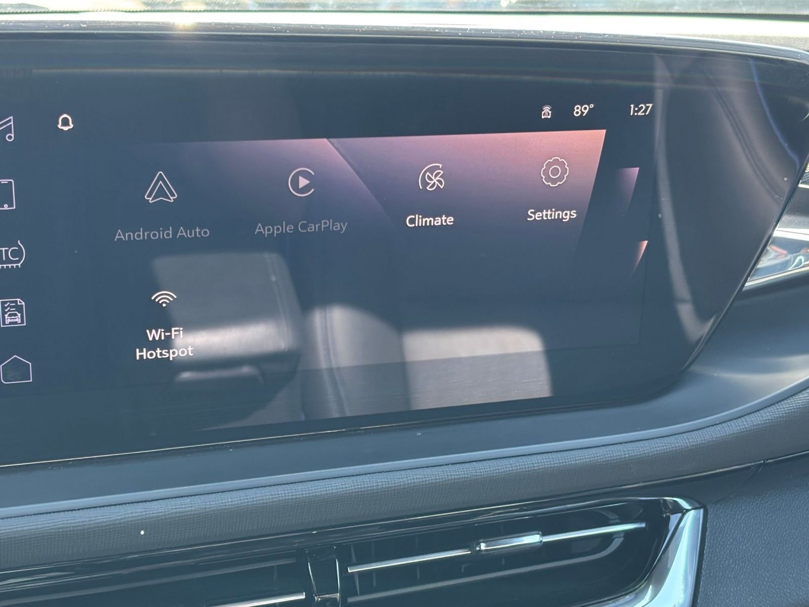 Used 2025 Buick Envista Sport Touring image 20