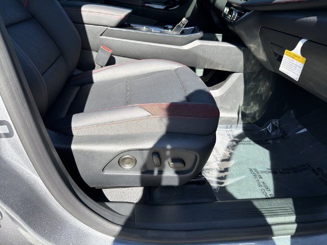 New 2027 Chevrolet Equinox RS w/ Safety and Technology Package AWD/4WD image 24