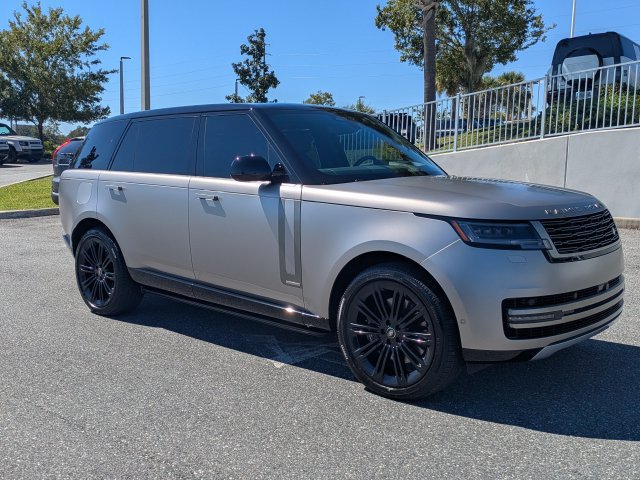 Used 2025 Land Rover Range Rover Long Wheelbase Autobiography AWD/4WD image 15