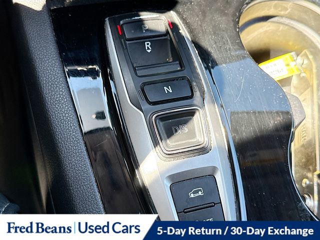Used 2019 Honda Pilot Touring image 18