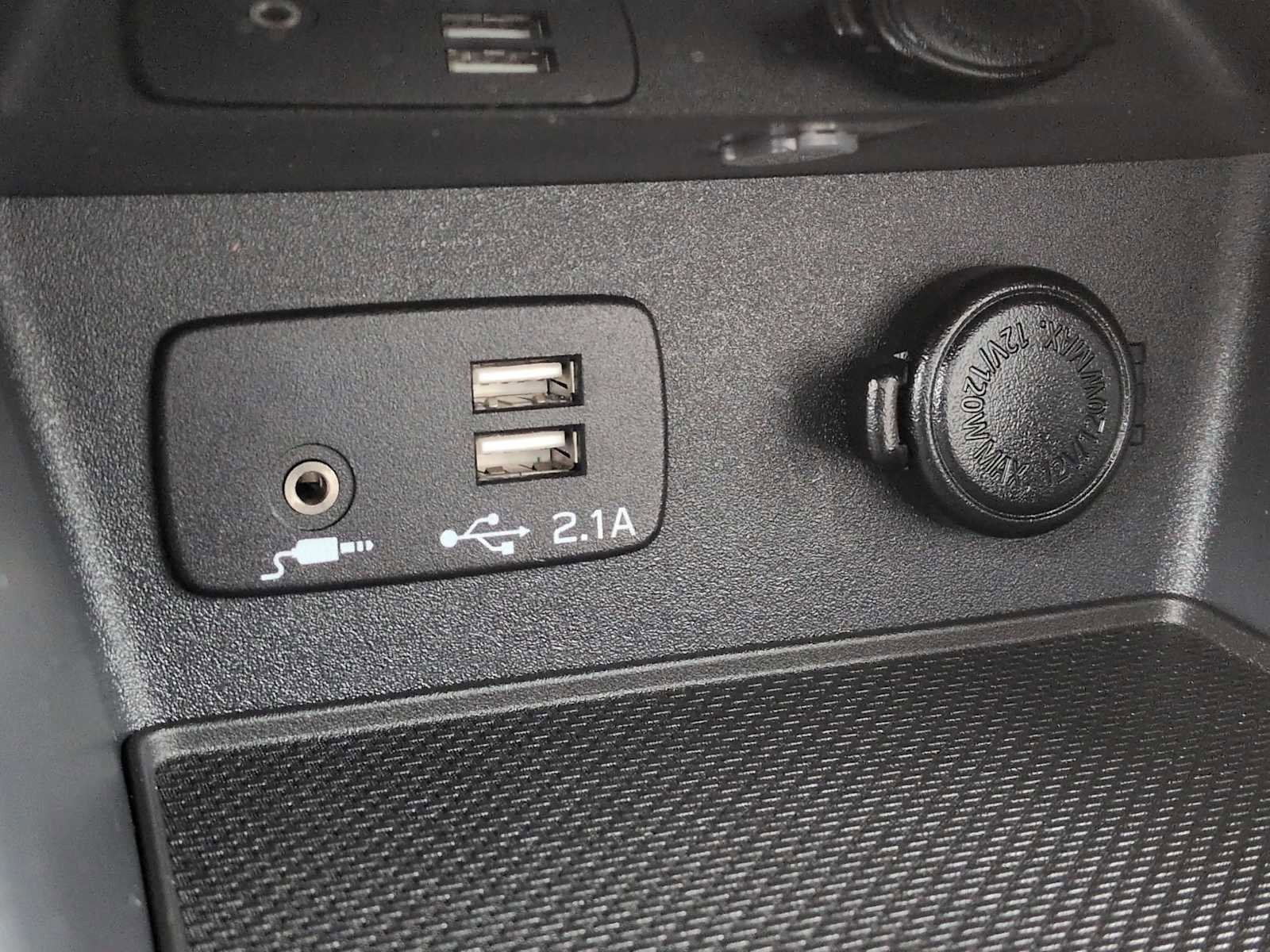 Used 2019 Subaru Forester Limited w/ Popular Package #3 image 33