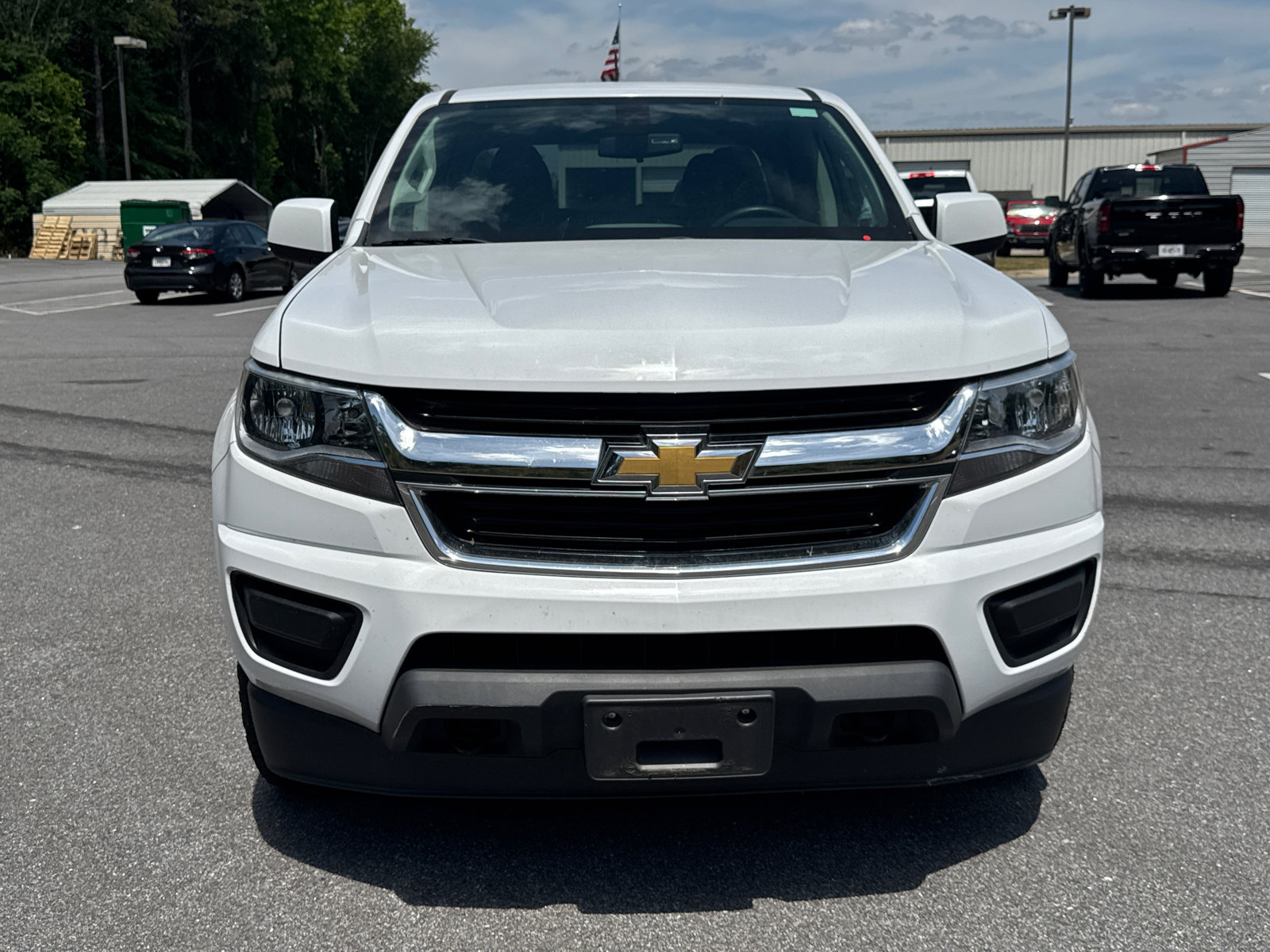 Used 2019 Chevrolet Colorado W/T w/ WT Convenience Package AWD/4WD image 2