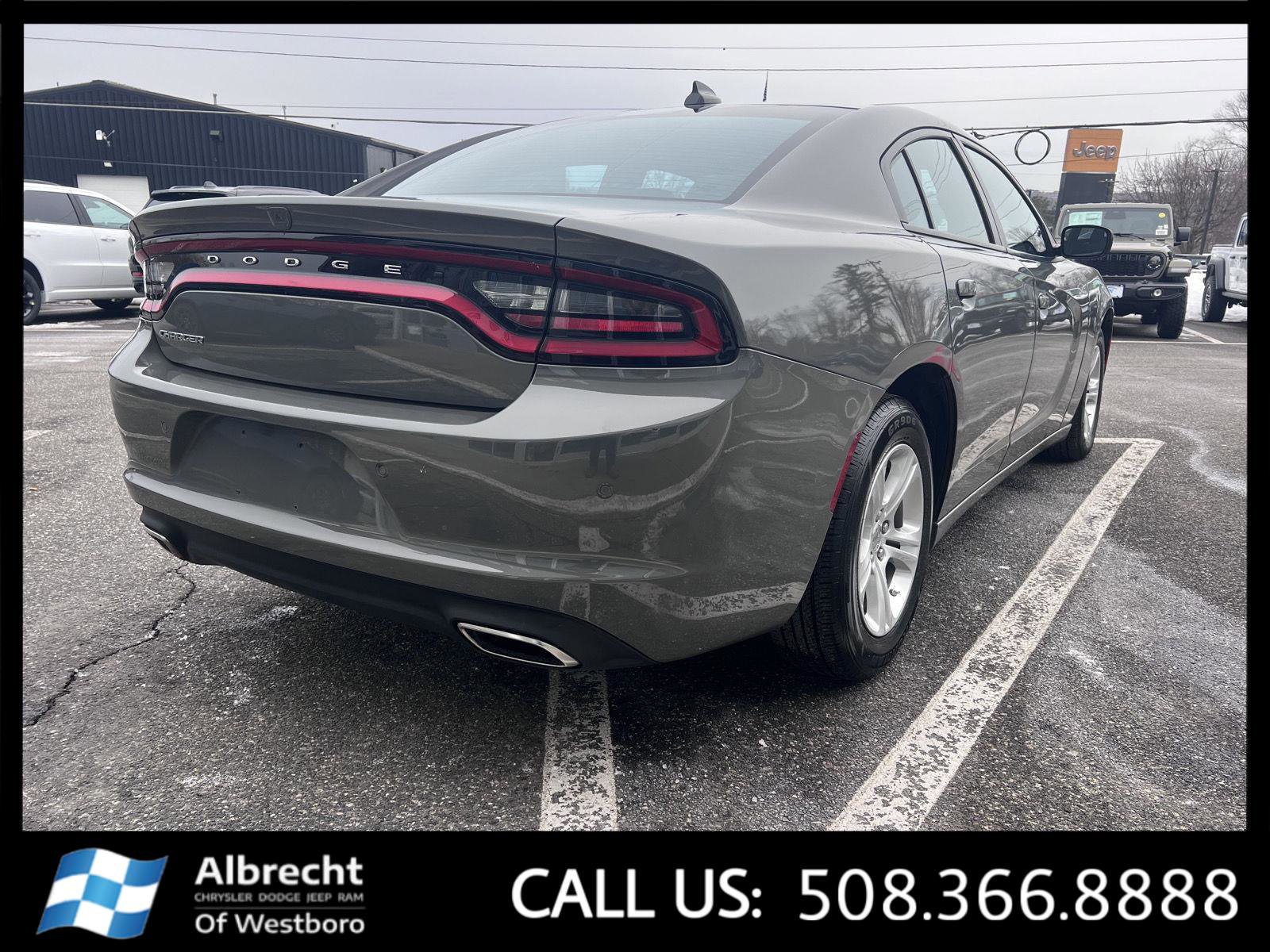 Used 2023 Dodge Charger SXT image 5