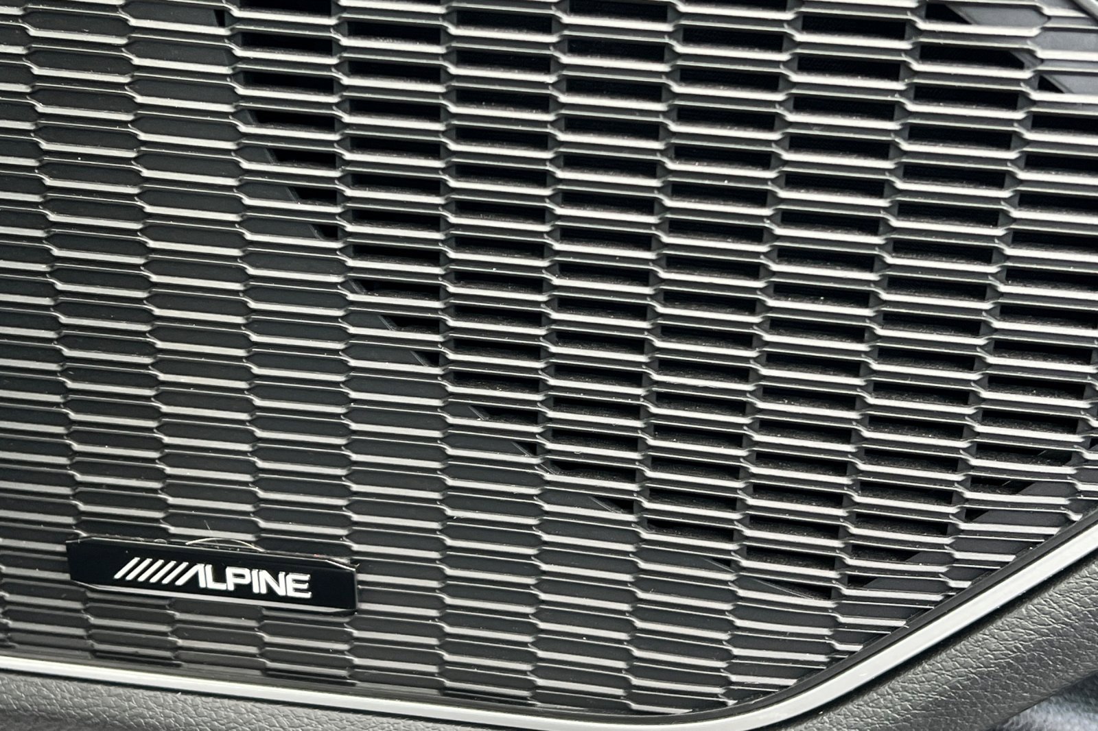 Used 2021 Jeep Grand Cherokee L Limited image 45